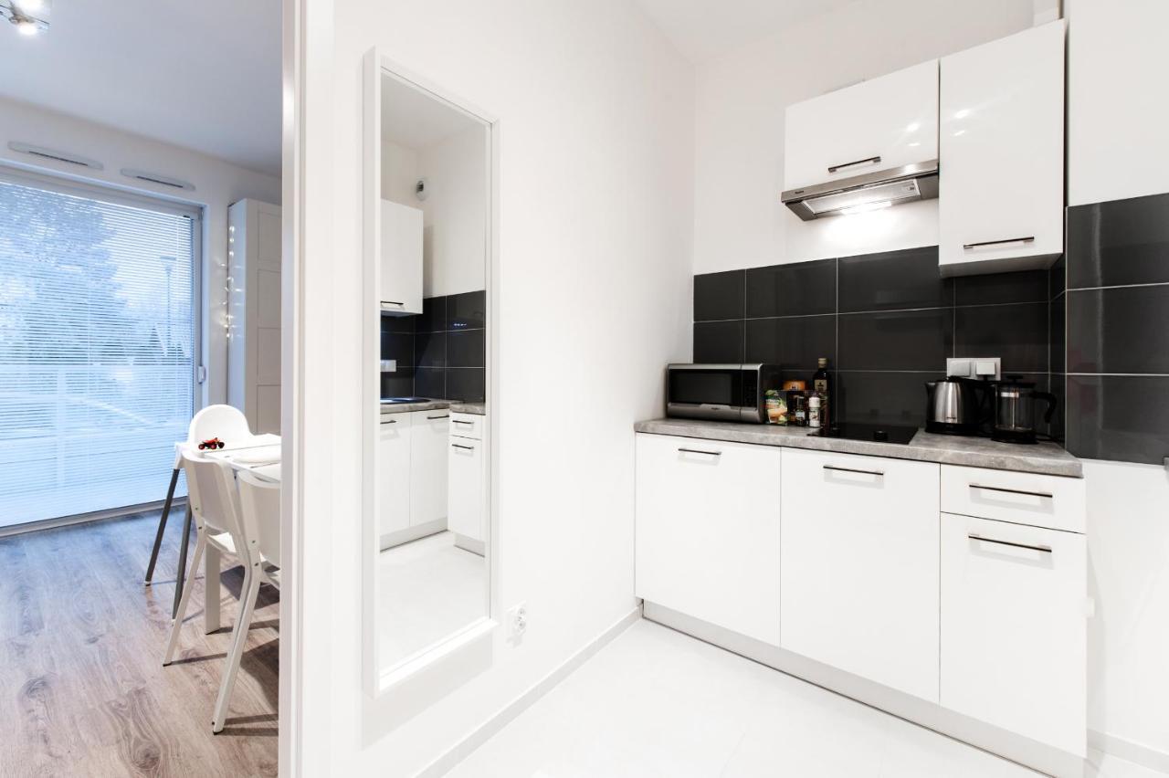 Апартаменты Super Apart Dywizjonu 303 175/8 Варшава Номер фото